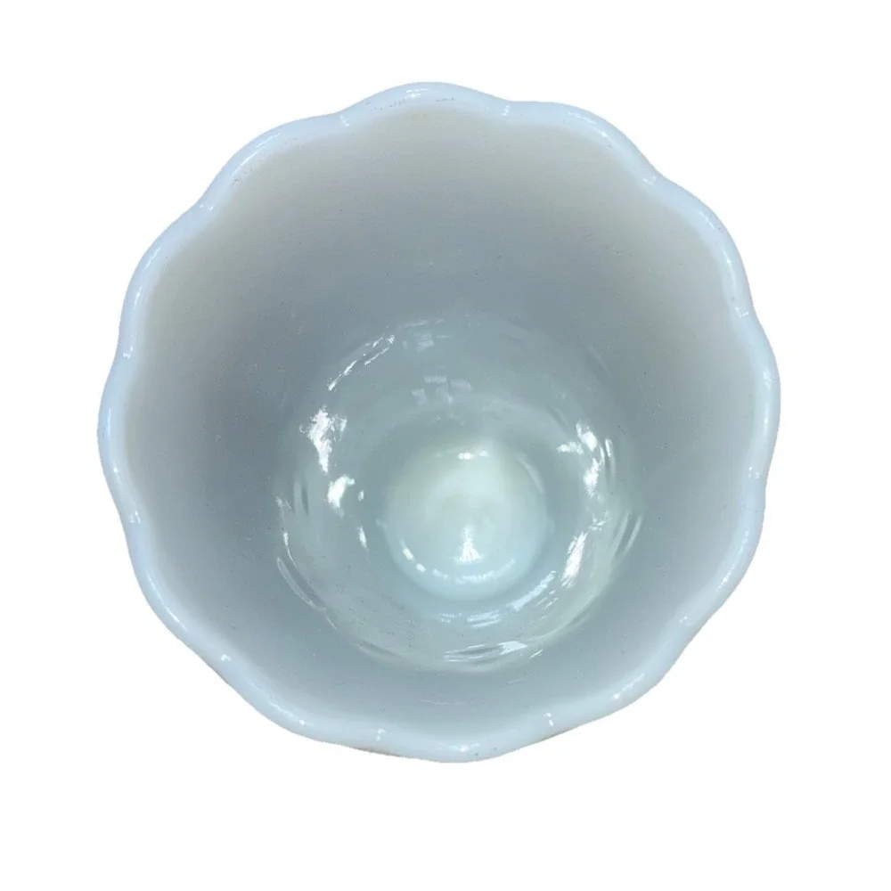 Vintage Anchor Hocking Milk Glass Vase Dots Arrows 7.5
